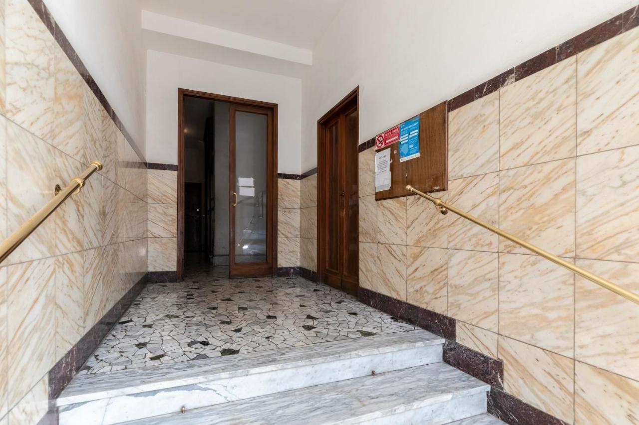La Veranda - Bright Floor With Views Of The Madonnina Appartamento Milano